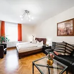 Aparthotel Muenzgasse An Der Frauenkirche